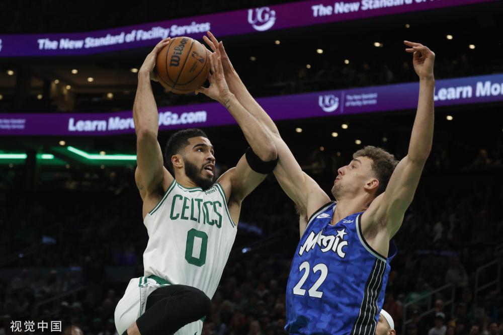 丹斯在最近 丹斯在最近